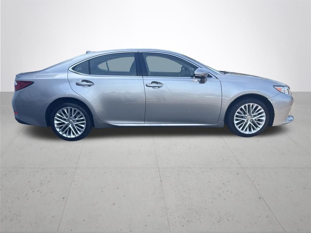 Used 2015 Silver Lexus 350 image 5