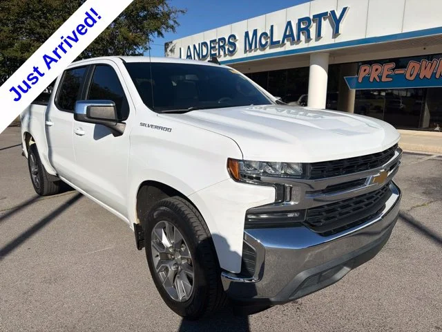 Used 2020 White Chevrolet LT image 1
