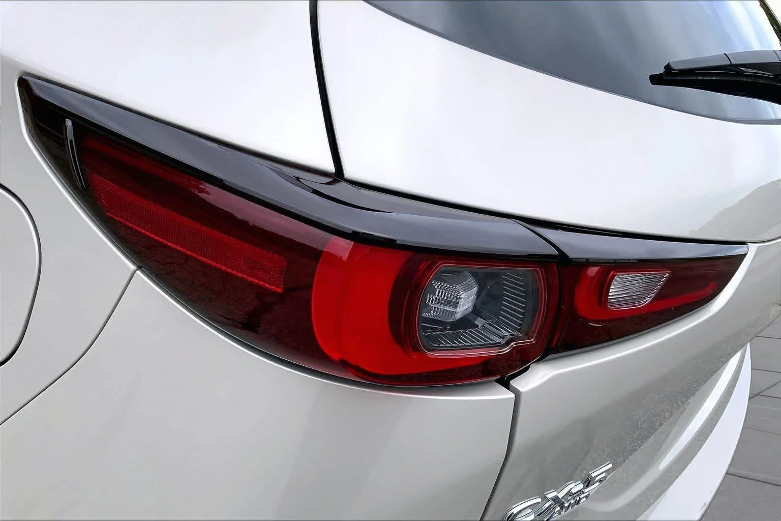 Certified Used 2024 Platinum Quartz Metallic Mazda 2.5 Turbo Premium Package image 28