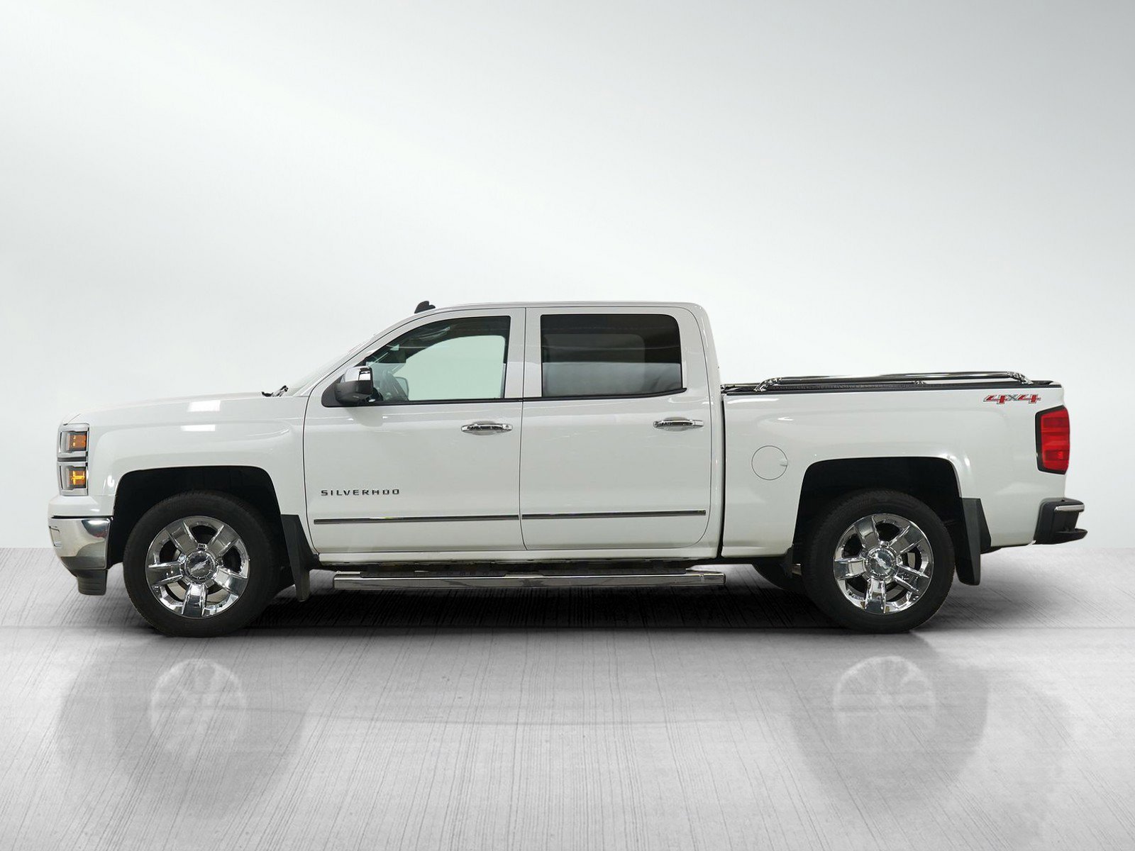 Used 2014 Chevrolet Silverado 1500 LTZ with VIN 3GCUKSEC3EG326100 for sale in Burnsville, Minnesota