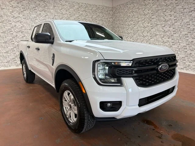 Used 2026 White Ford XL image 9