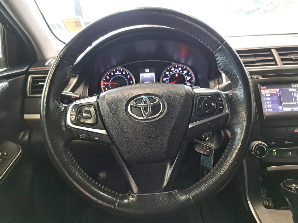 Used 2017 Black Toyota LE image 22