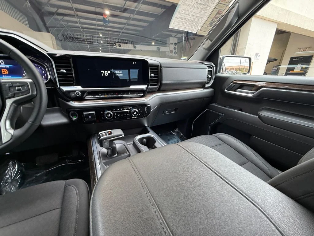 Used 2024 Gray Chevrolet LT image 15