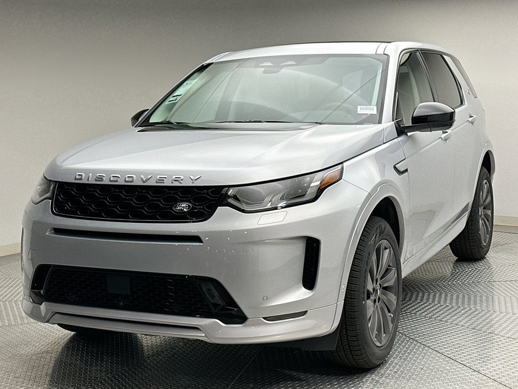 Used 2025 Hakuba Silver Metallic Land Rover S image 1