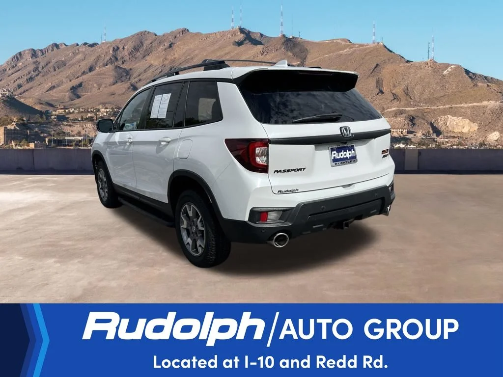 Used 2023 White Honda TrailSport image 3
