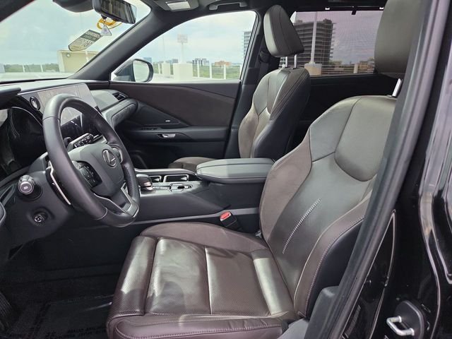 Certified Used 2024 GRAPHITE BLACK GF. Lexus 350 Luxury image 11