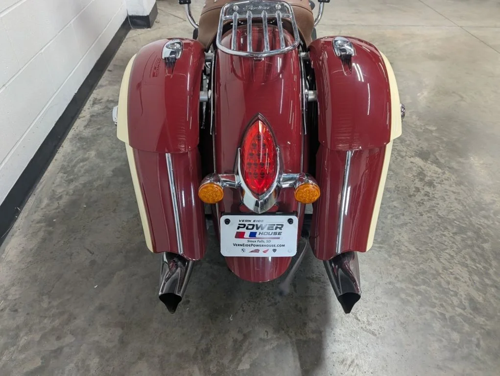 Used 2016 Red/Cream Indian Motorcycle Indian Red image 11