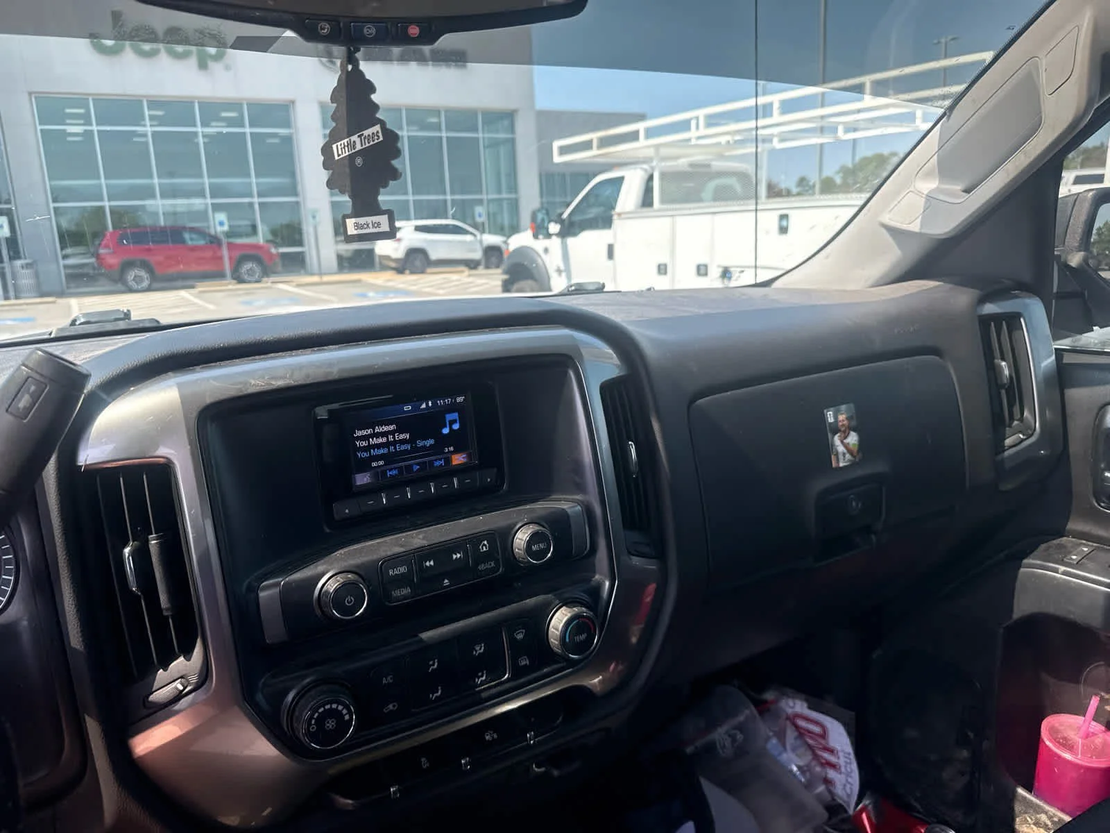 Used 2014 Summit White Chevrolet LT image 6
