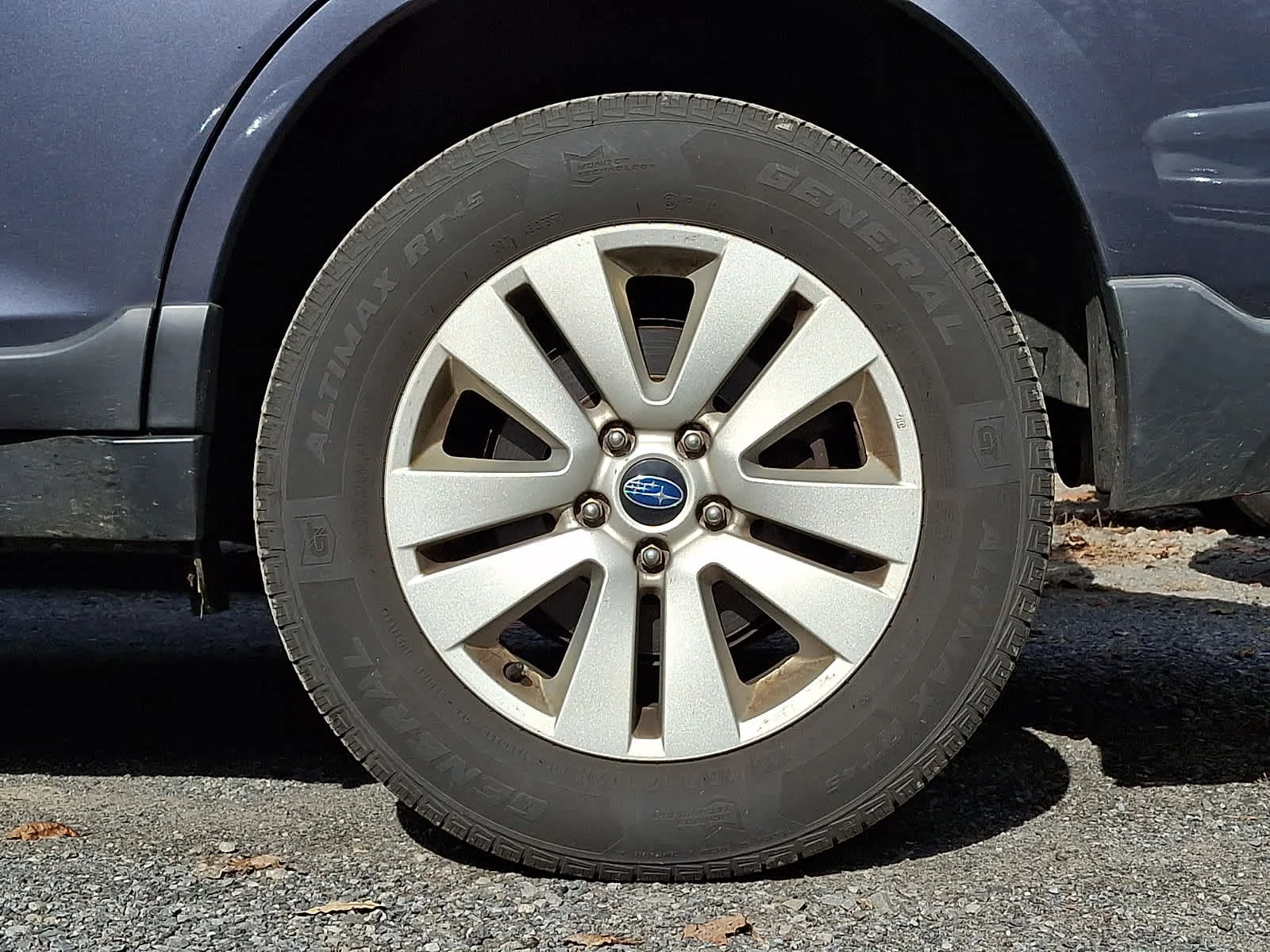 Used 2017 Gray Subaru Premium image 6