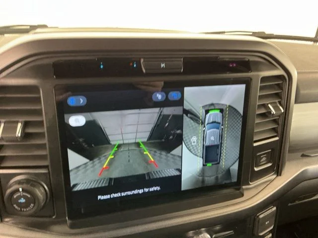 Certified Used 2025 Gray Ford Lariat image 20