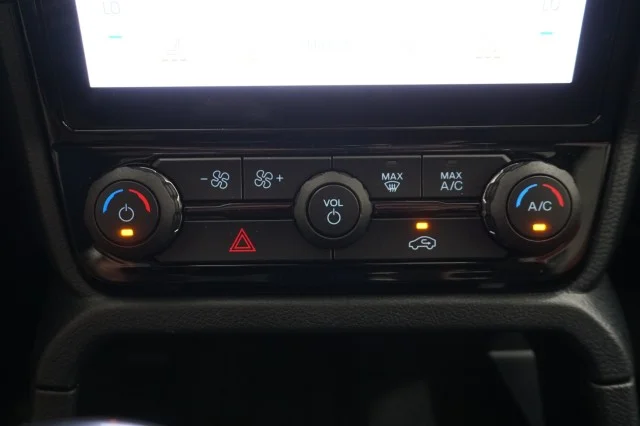 2025 Ford Ranger XLT - Photo 33