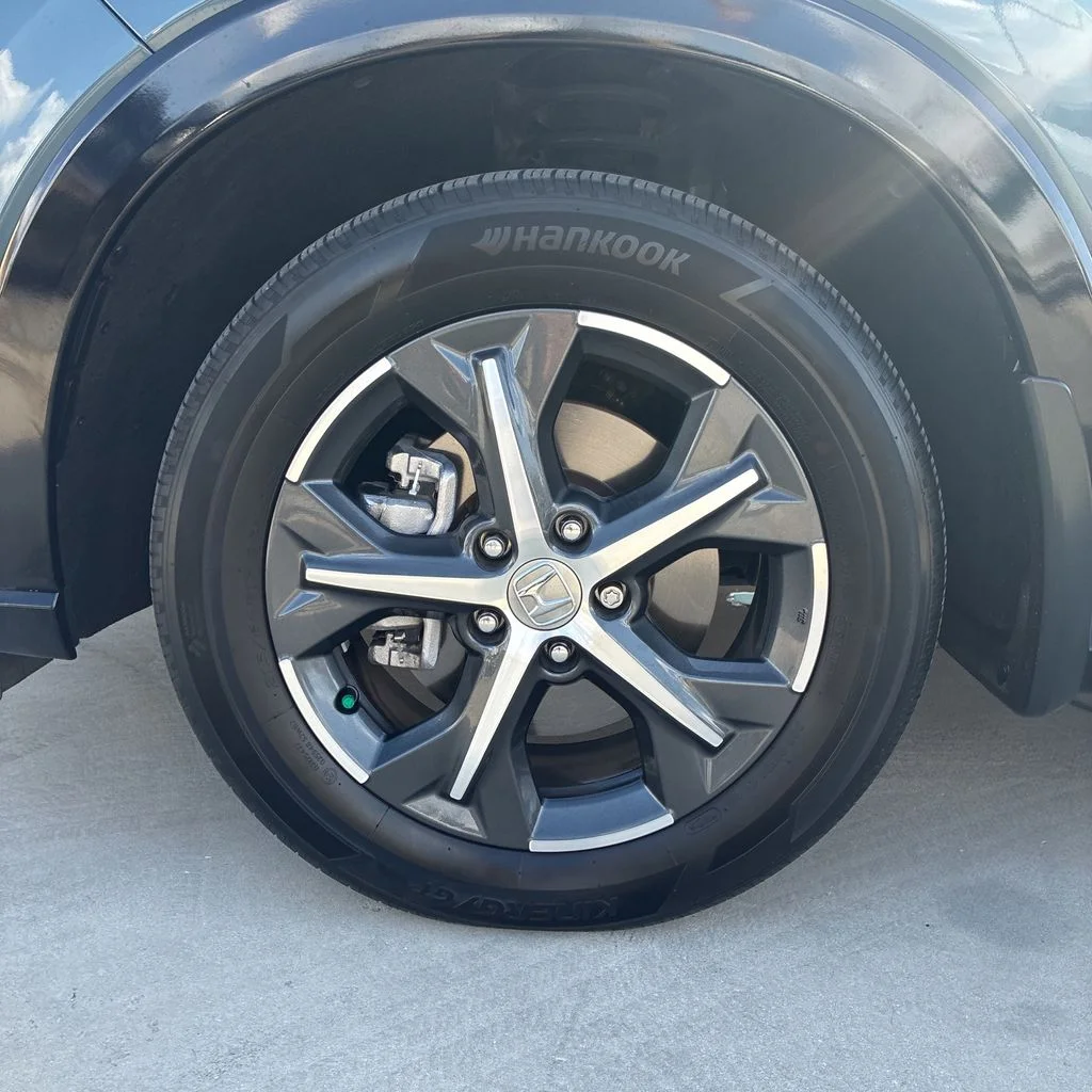 Used 2025 Gray Honda EX-L image 26