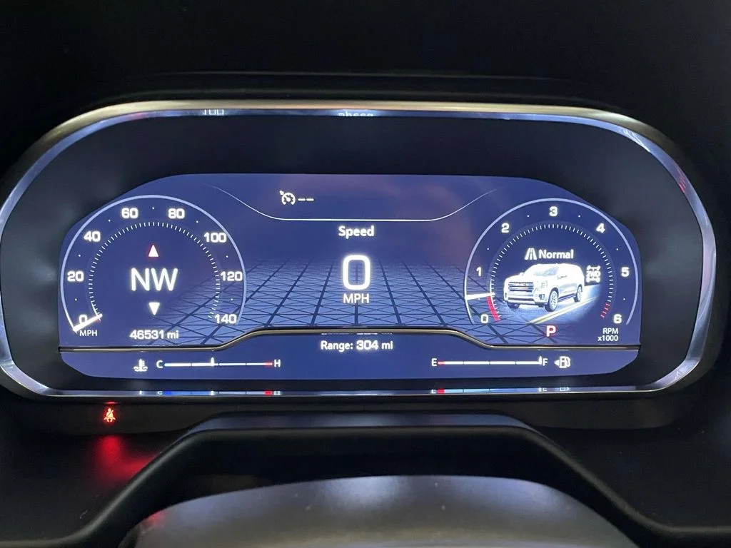 Used 2023 Onyx Black GMC AT4 image 40