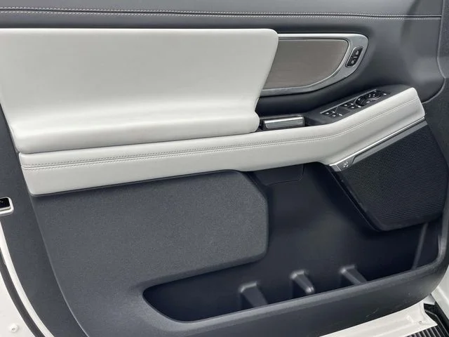 2026 Ford Expedition MAX Platinum - Photo 19