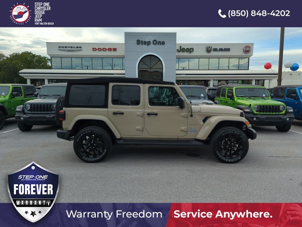 Used 2022 Beige Jeep Unlimited Sahara 4xe image 7