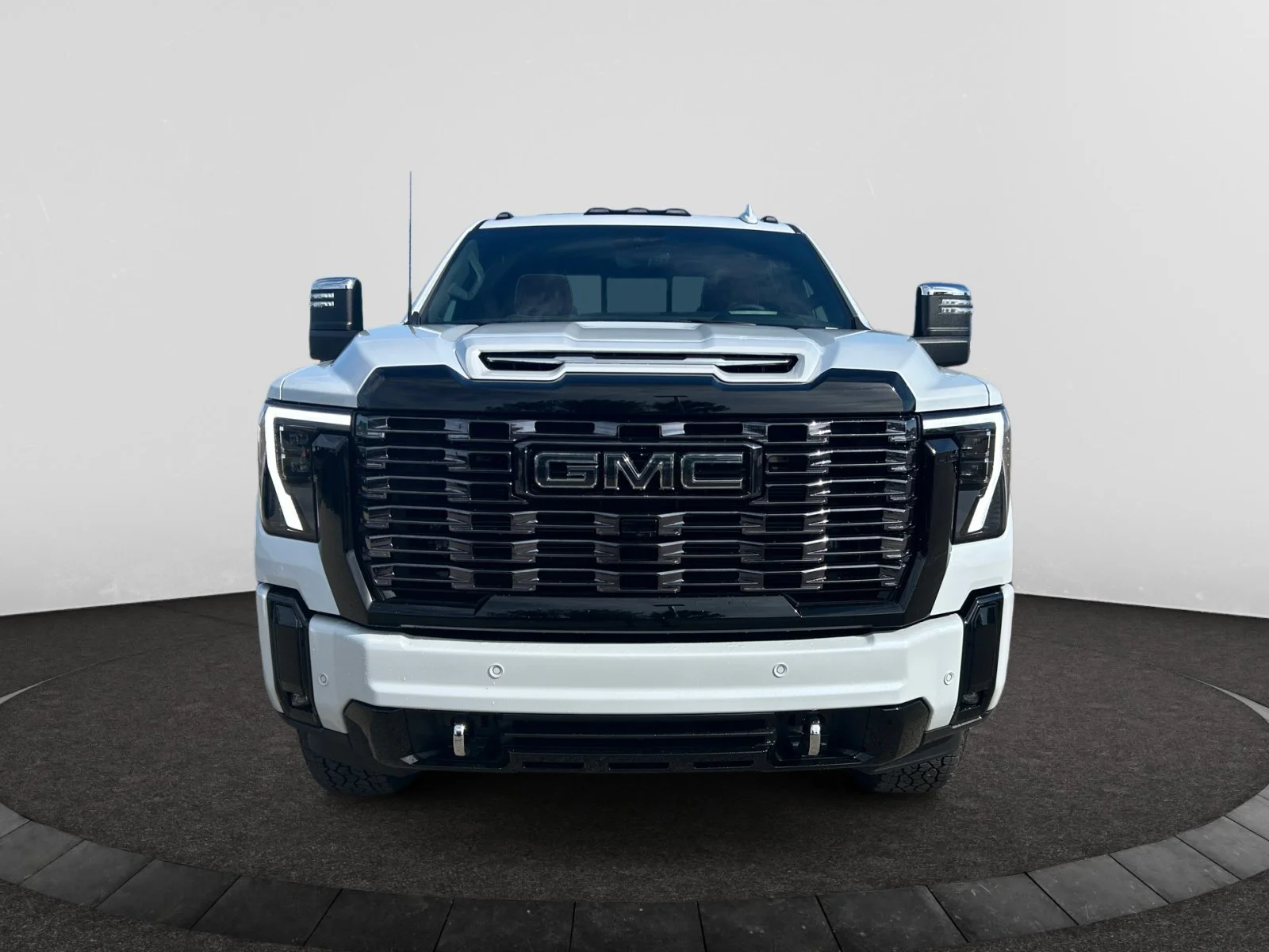 New 2026 Glacier White Tricoat GMC Denali Ultimate image 8