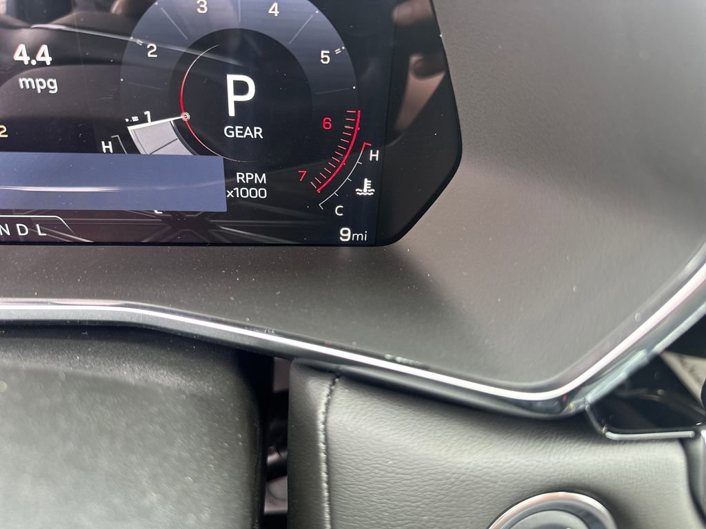 New 2026 Rapids Metallic GMC Elevation image 19