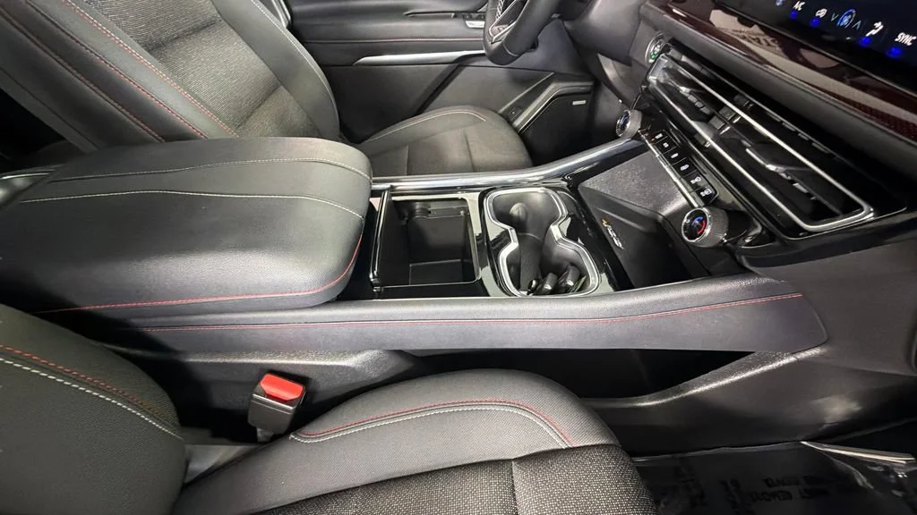 2024 Chevrolet Traverse Z71 - Photo 36