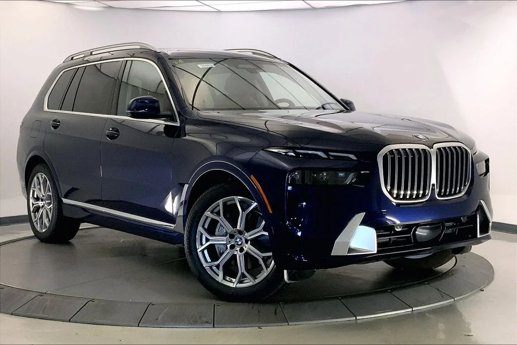 2026 BMW X7