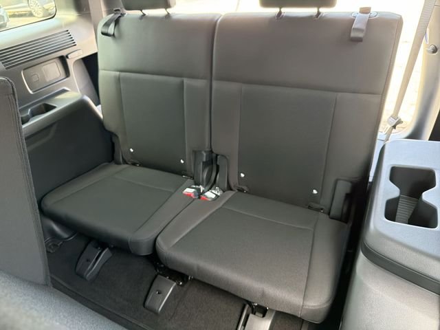 New 2026 Silver Hyundai SE image 43
