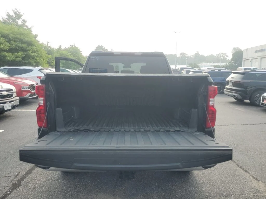 Used 2024 Black Chevrolet LT image 15
