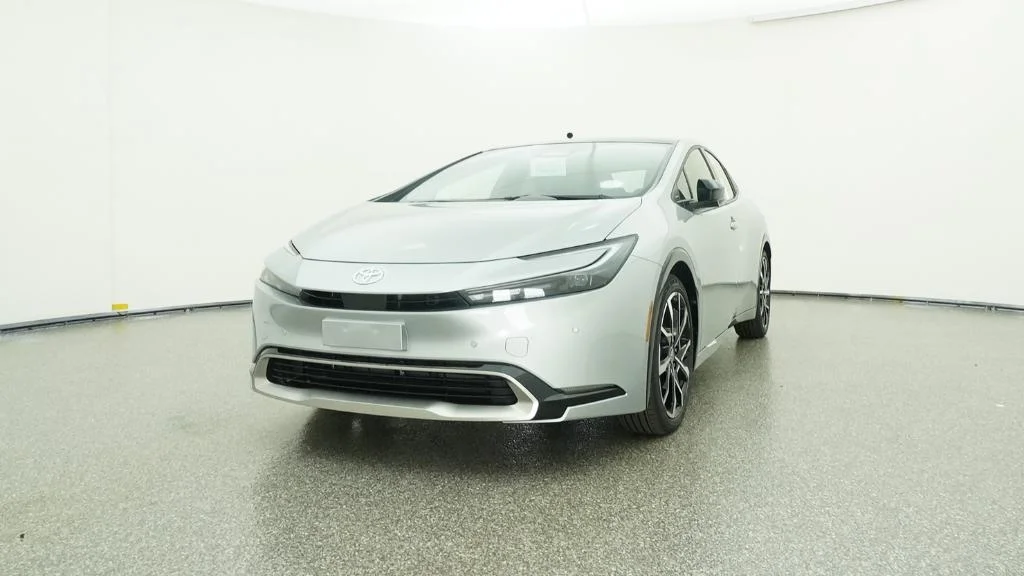 New 2026 Cutting Edge Toyota XSE image 11