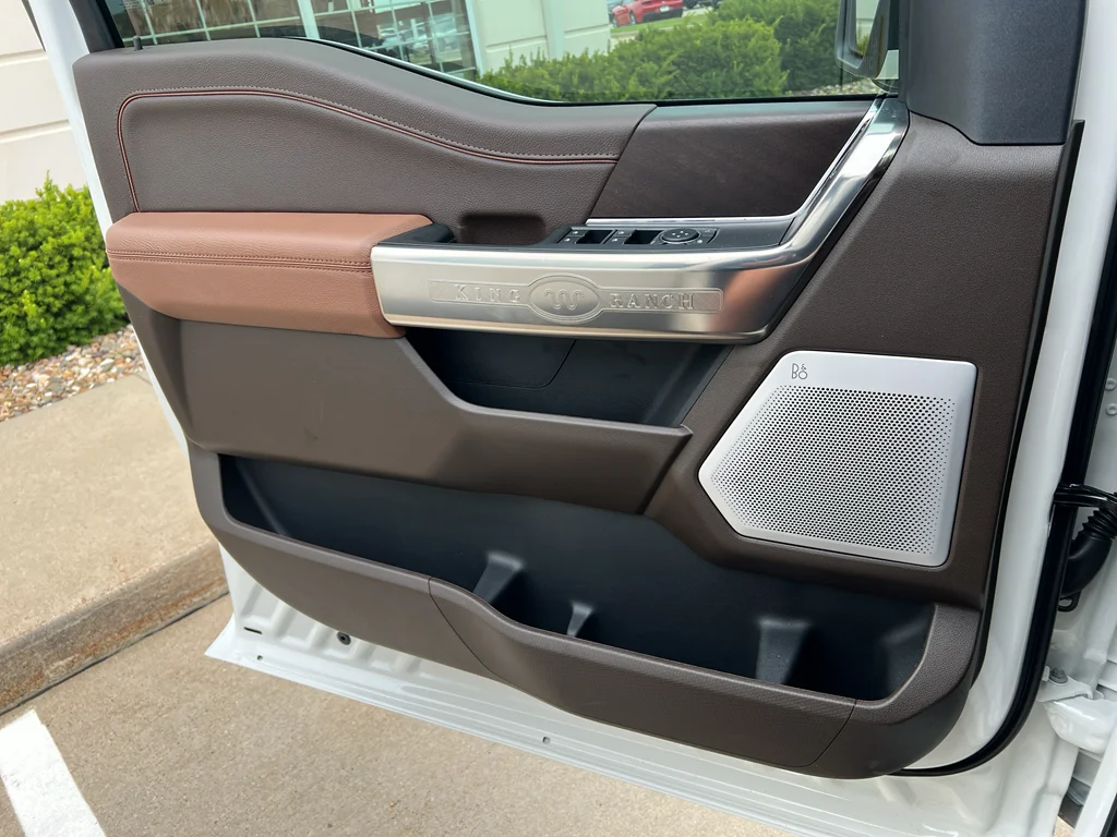 New 2026 Star White Metallic Tri-Coat Ford King Ranch® image 20