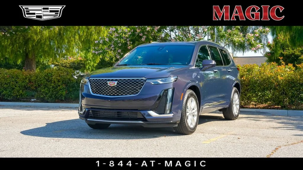 2025 Cadillac XT6 Luxury Auto's photo