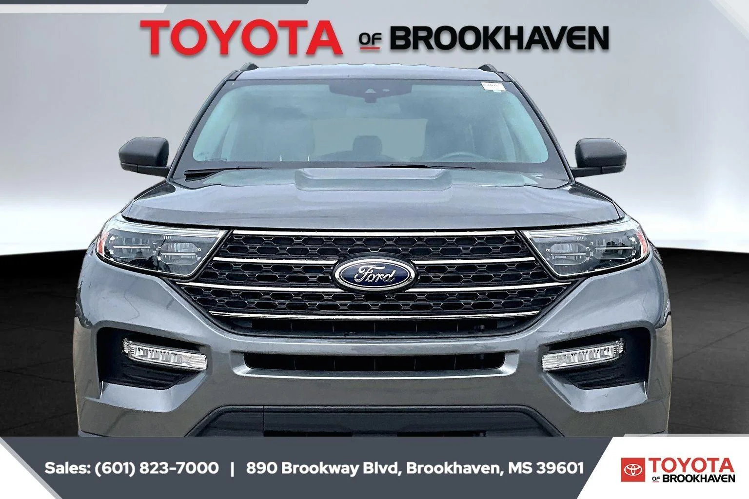 Used 2023 Carbonized Gray Ford XLT image 3