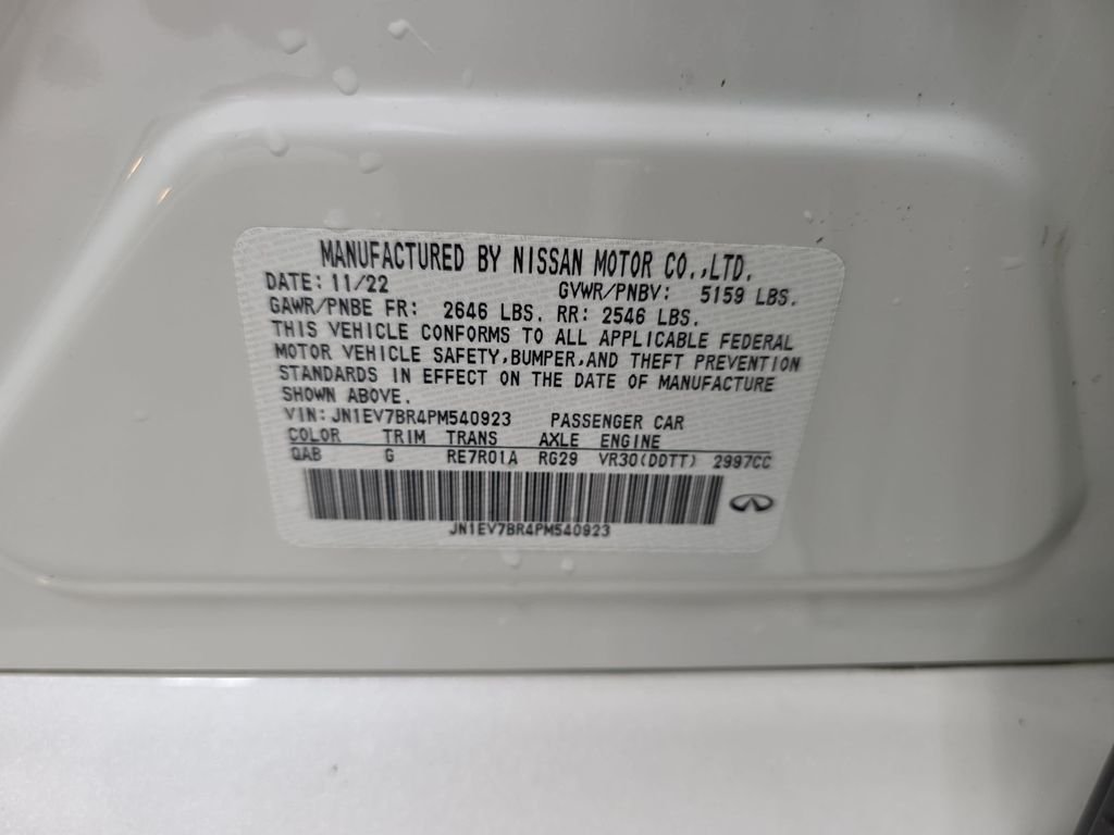 Certified Used 2023 Majestic White INFINITI LUXE image 30