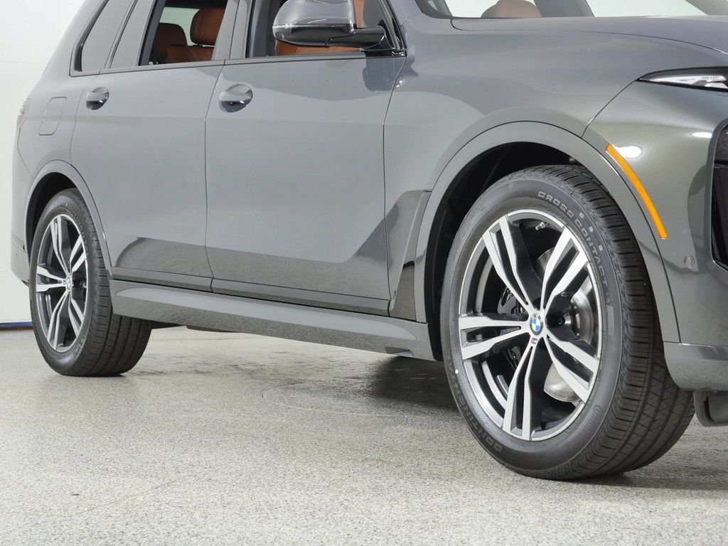 New 2027 Dravit Grey Metallic BMW xDrive40i image 6