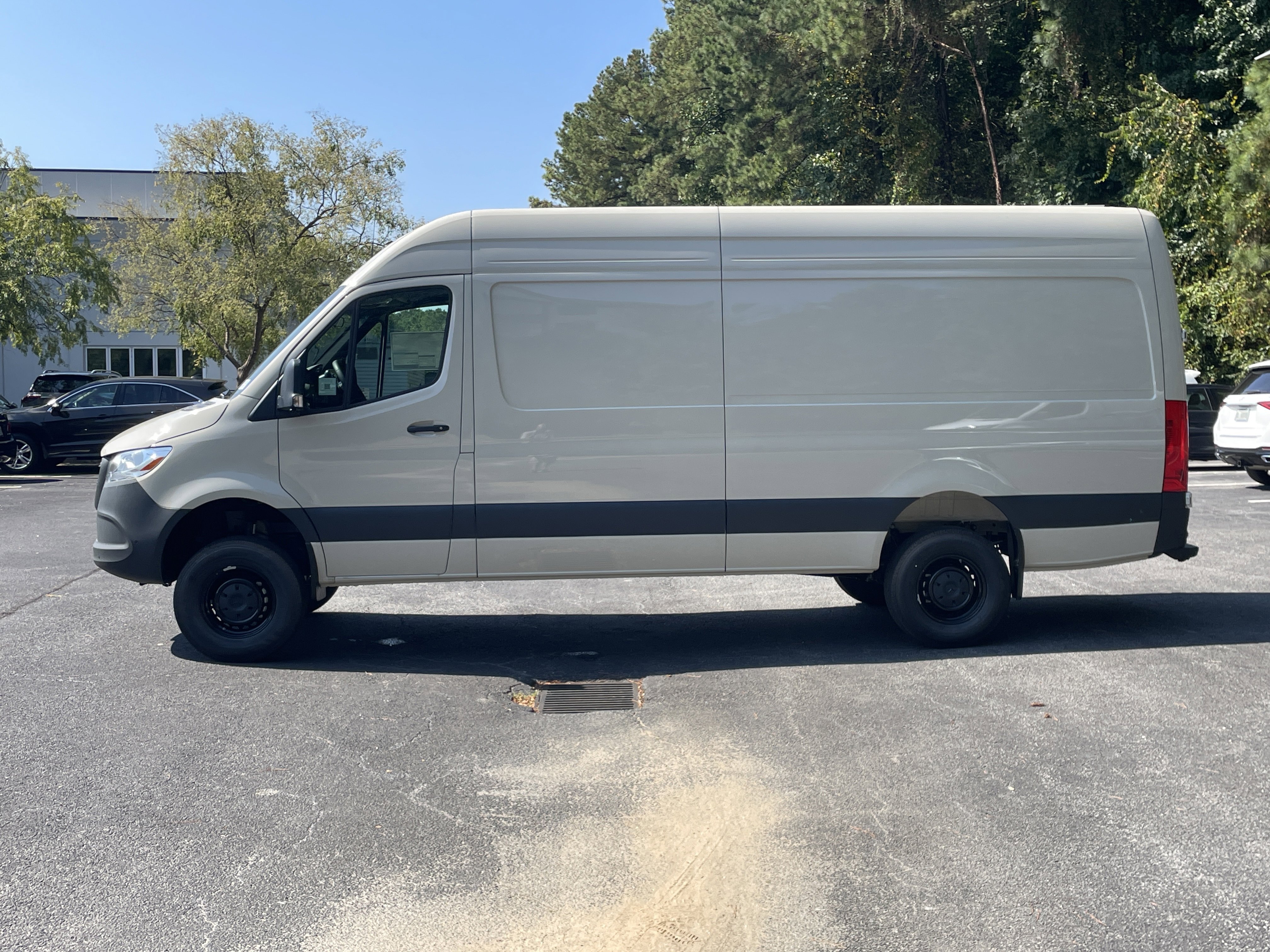 2025 Mercedes-Benz Sprinter Cargo Van Base - Photo 17