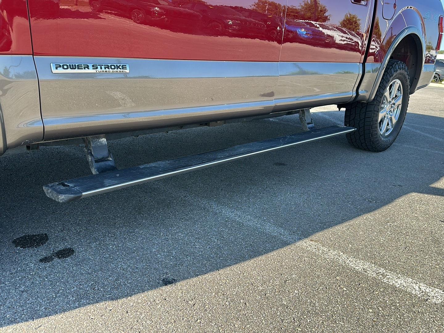 Used 2019 Ruby Red Metallic Tinted Clearcoat Ford LARIAT image 9
