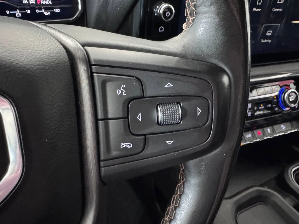 Certified Used 2025 Onyx Black GMC AT4 image 19