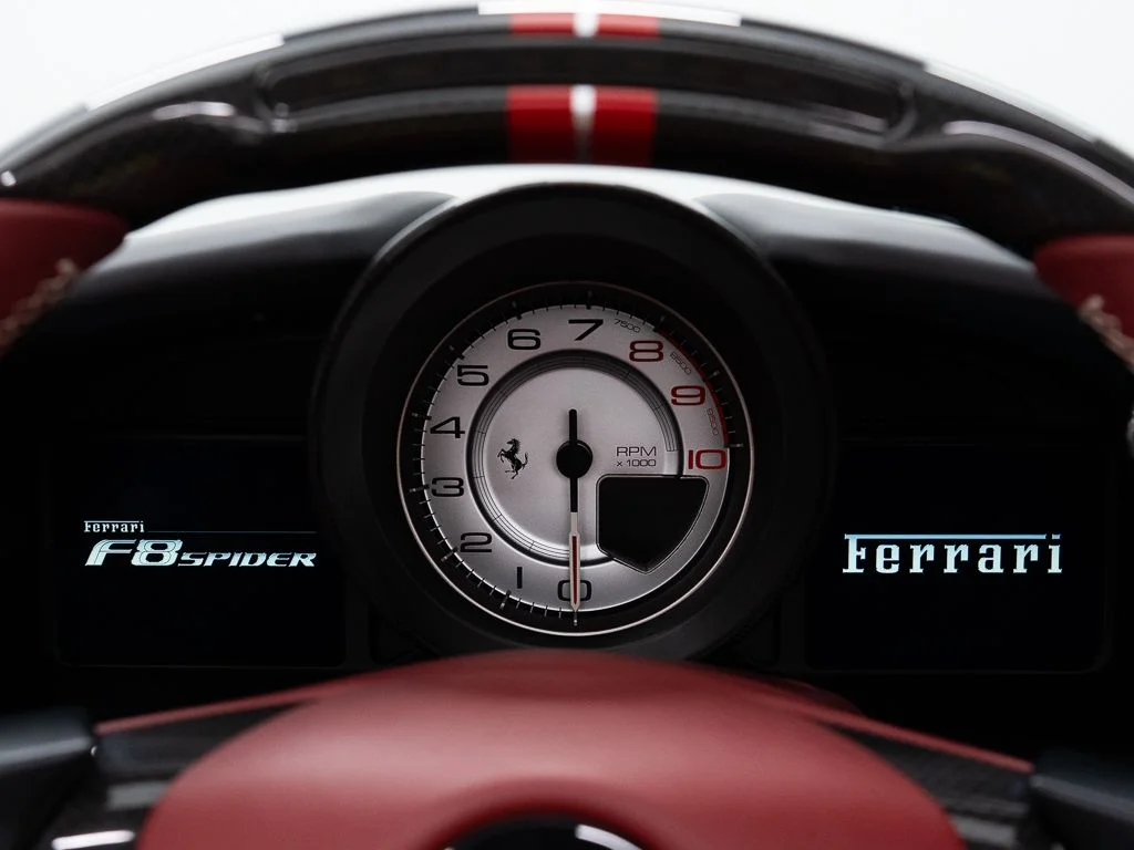 Used 2023 Grigio Titanio Metallic Ferrari  image 33