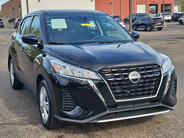 Used 2024 Black Nissan S image 10