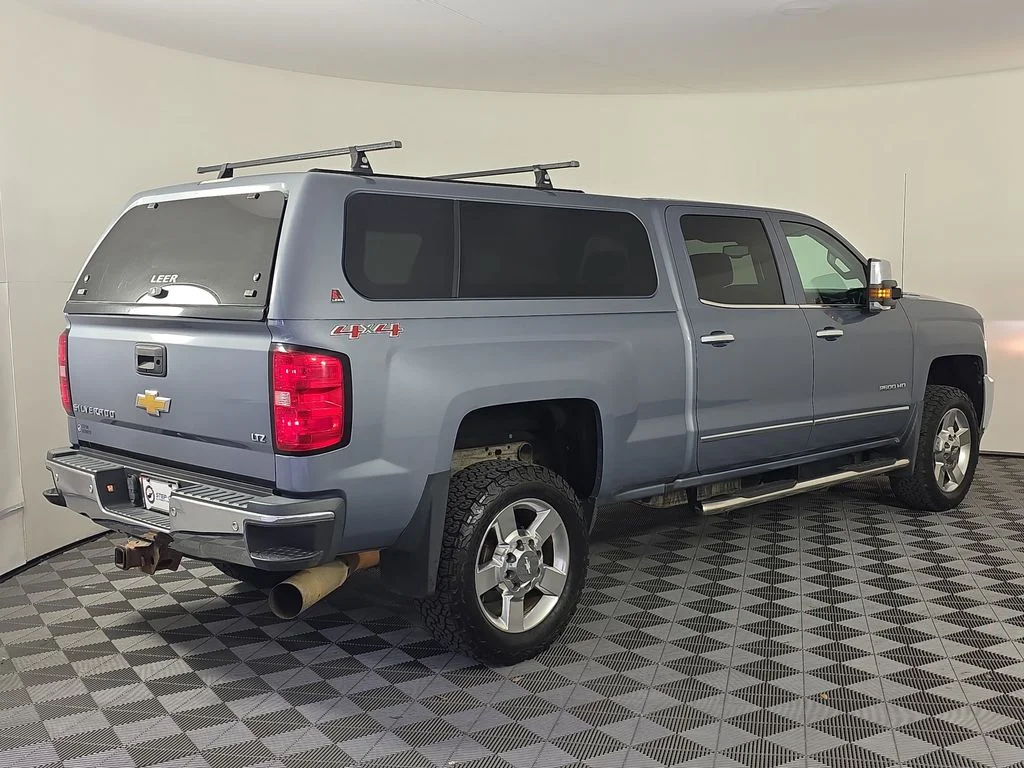 Used 2016 Gray Chevrolet LTZ image 7