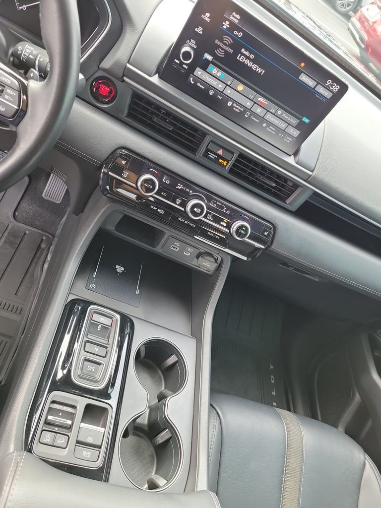 2024 Honda Pilot EX-L - Photo 38