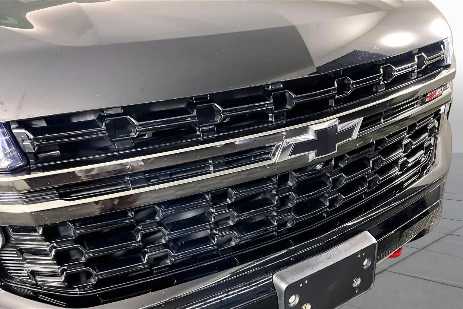 Used 2021 Black Chevrolet Z71 image 29