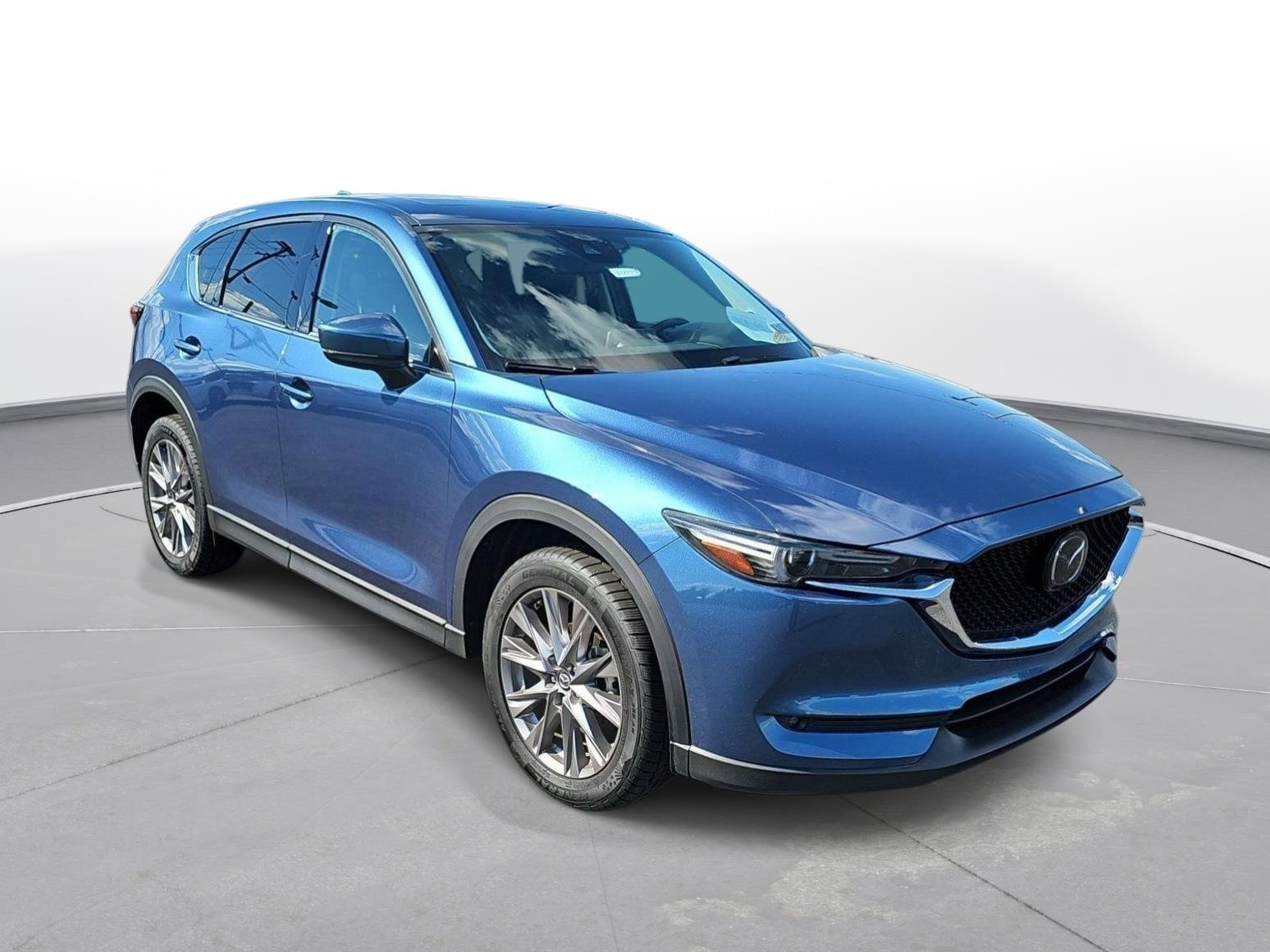 Used 2019 Eternal Blue Mica Mazda Grand Touring image 4