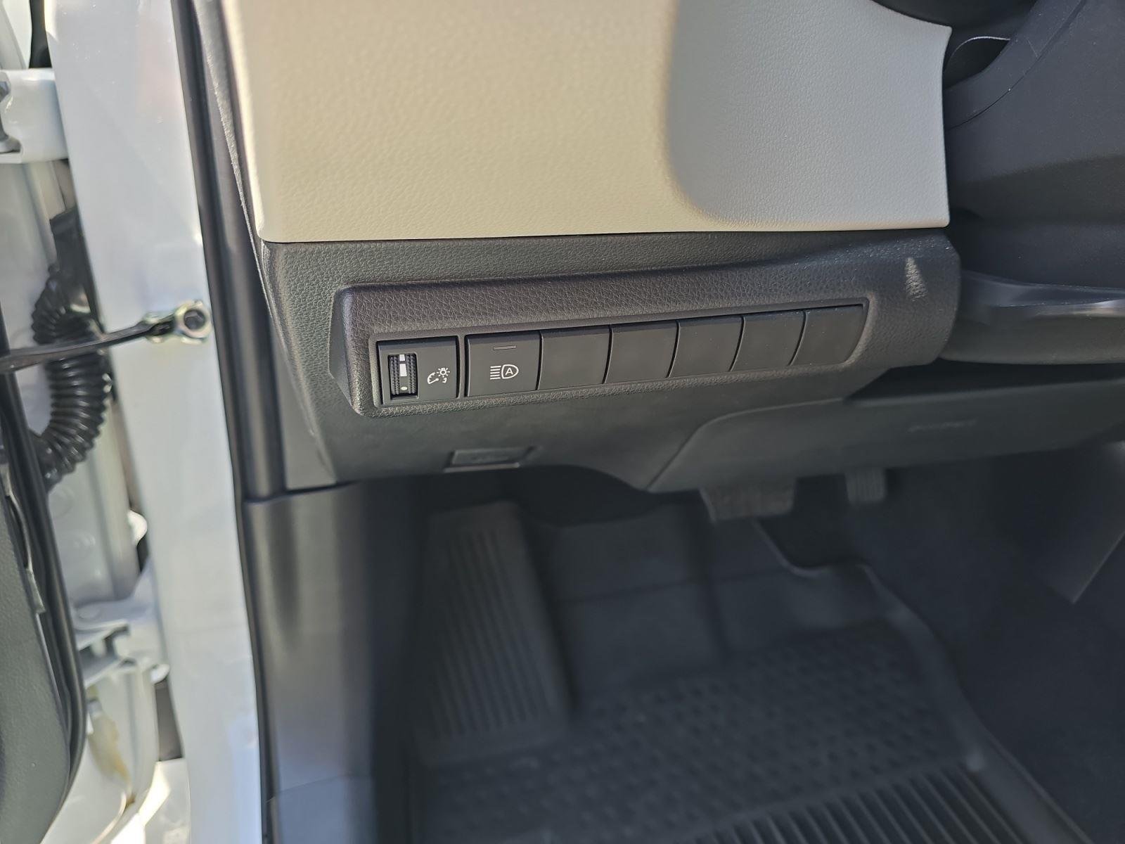 Used 2025 Ice Cap Toyota LE image 20