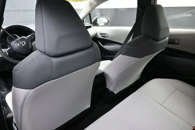 Used 2022 Silver Toyota LE image 13