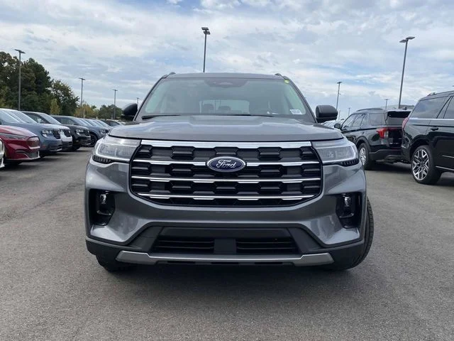 New 2026 Carbonized Gray Metallic Ford Active image 19
