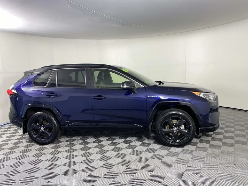 Used 2020 Blue Toyota XSE image 10