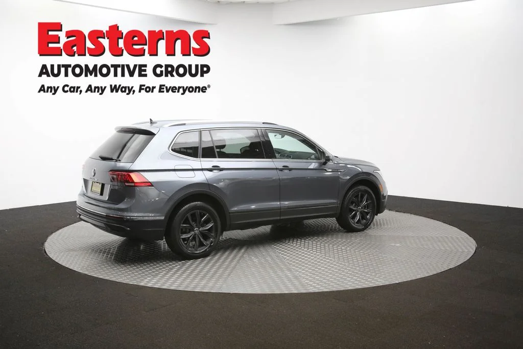 Used 2024 Gray Volkswagen 2.0T SE image 43