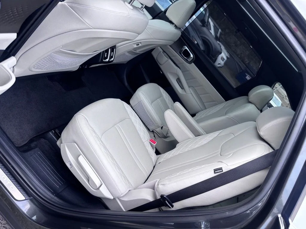 Used 2025 Gray Kia SX Prestige image 20