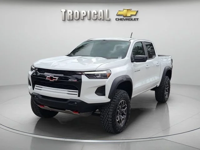 Used 2025 Summit White Chevrolet ZR2 image 1