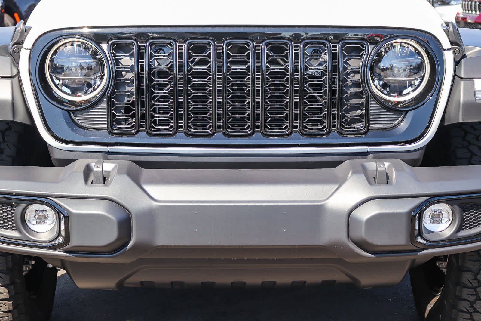 New 2027 Bright White Clear-Coat Exterior Paint Jeep Willys image 9