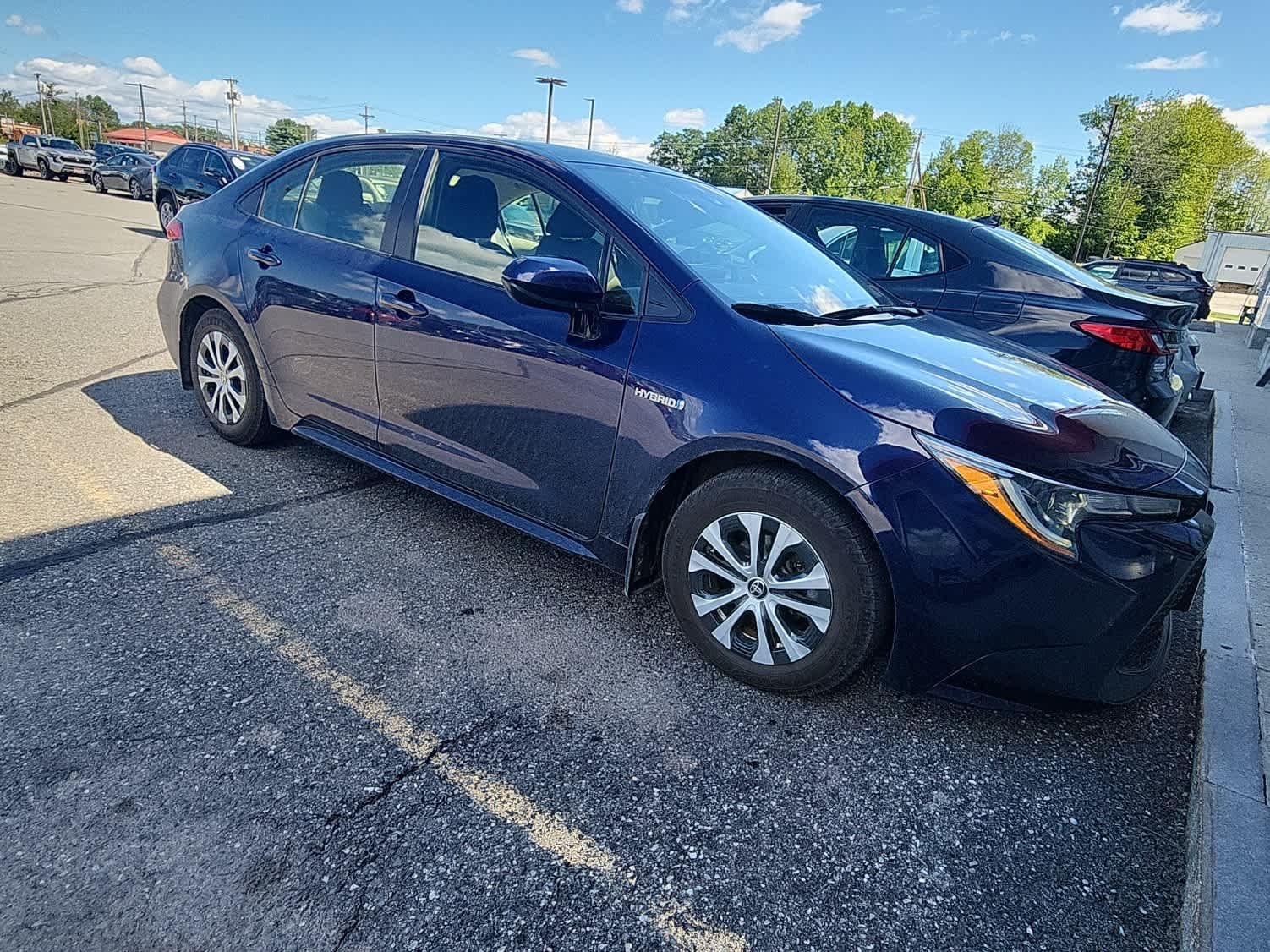 Used 2020 Blueprint Toyota Hybrid LE image 4