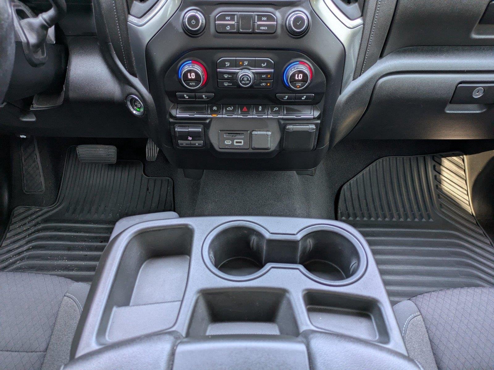 Used 2019 Summit White Chevrolet LT image 19